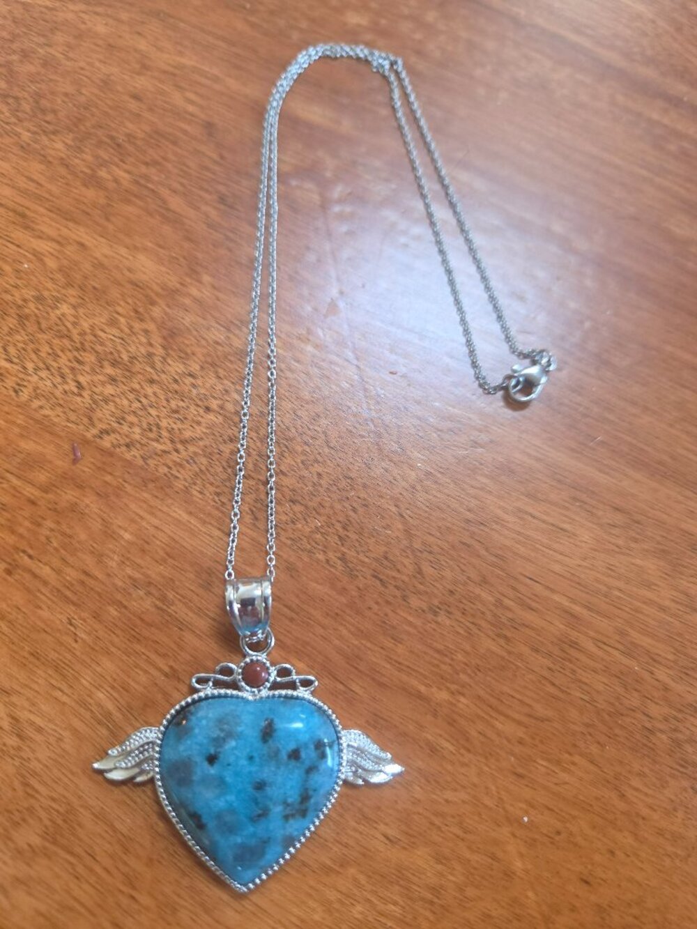 AQUA QUARTZ AVENTURENE ANGEL WING HEART PENDANT IN SILVERTONE & NECKLACE 20 INCH
